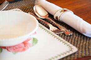 Tairoa Lodge & Cottage