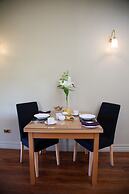 Tairoa Lodge & Cottage