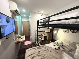 Apple 1 Hotel Queensbay