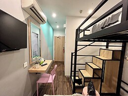 Apple 1 Hotel Queensbay