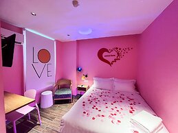 Apple 1 Hotel Queensbay