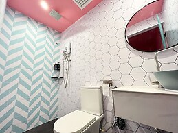 Apple 1 Hotel Queensbay