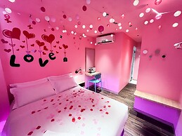 Apple 1 Hotel Queensbay