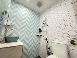 Apple 1 Hotel Queensbay