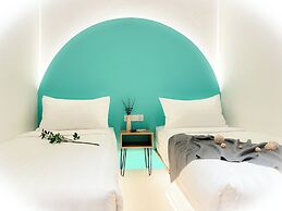 Apple 1 Hotel Queensbay