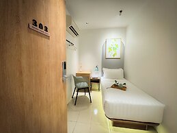 Apple 1 Hotel Queensbay