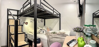 Apple 1 Hotel Queensbay