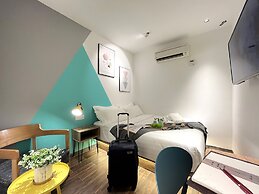 Apple 1 Hotel Queensbay