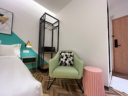 Apple 1 Hotel Queensbay