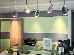 Apple 1 Hotel Queensbay