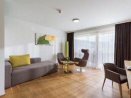 DAS SIEBEN ****s - Adults Only