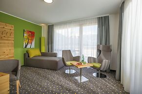 DAS SIEBEN ****s - Adults Only