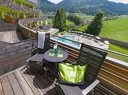 DAS SIEBEN ****s - Adults Only