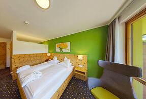 DAS SIEBEN ****s - Adults Only