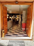 Navona Theatre Hotel