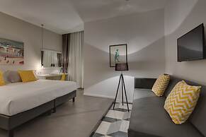 Navona Theatre Hotel