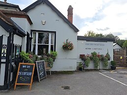 The Inn West End