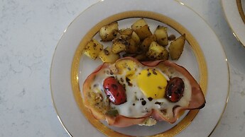 Blue Skies Bed and Breakfast