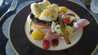 Blue Skies Bed and Breakfast