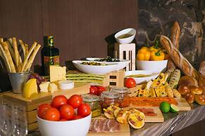 Chongqing Marriott Hotel