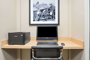 Hawthorn Suites by Wyndham Bridgeport/Clarksburg