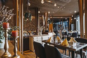 Peaks Place
