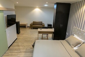 Executive Arrey Hotel