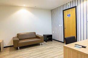 Executive Arrey Hotel