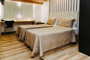 Executive Arrey Hotel