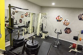 Executive Arrey Hotel