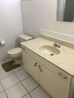 Beachcross Villa Apartments