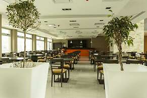 Howard Johnson by Wyndham Neuquen