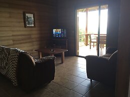 Many's House - La Joya De Ballena