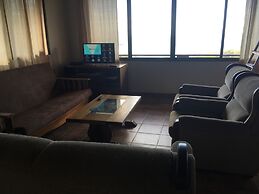 Many's House - La Joya De Ballena