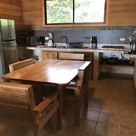 Many's House - La Joya De Ballena