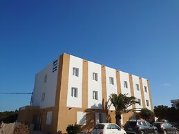 Hostal Lago Playa II