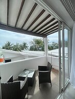 Calypso Beach & Dive Resort