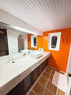 Calypso Beach & Dive Resort