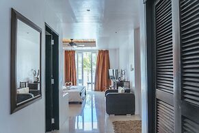 Calypso Beach & Dive Resort