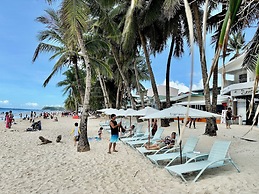 Calypso Beach & Dive Resort