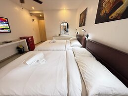 Calypso Beach & Dive Resort