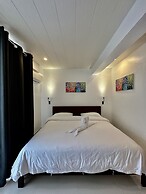 Calypso Beach & Dive Resort