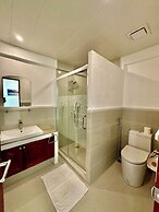 Calypso Beach & Dive Resort