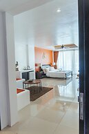 Calypso Beach & Dive Resort