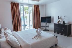 Calypso Beach & Dive Resort