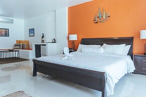 Calypso Beach & Dive Resort