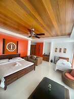 Calypso Beach & Dive Resort