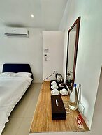 Calypso Beach & Dive Resort