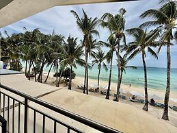 Calypso Beach & Dive Resort