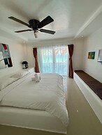 Calypso Beach & Dive Resort